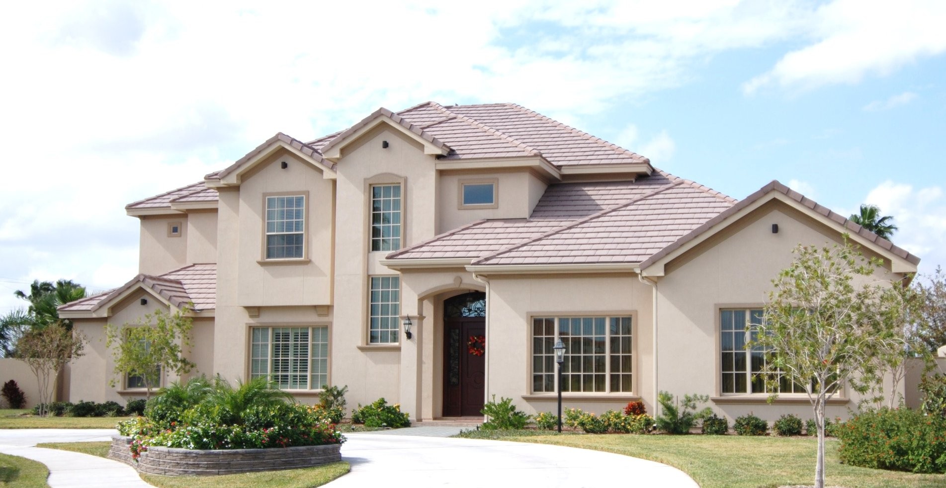 Cantu Construction Hero House